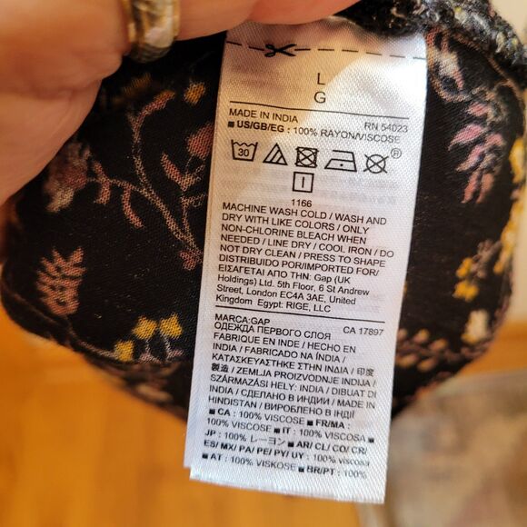 GAP Wnns Boho Black Floral Blouse  Long Slv With Front Tie Sz L - Picture 9 of 9